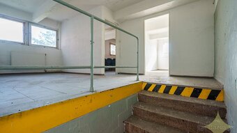 Ponúkam na predaj výrobno - skladové priestory Partizánske - 7