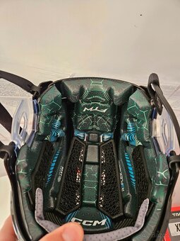 Dámska profi prilba CCM TACKS FTW - čierna M/L nová - 7