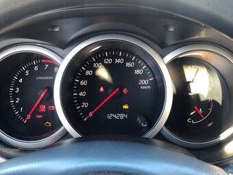 Suzuki Grand Vitara 1.6 78kW 2006 - 7