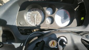 Honda ST1100 Pan European - 7