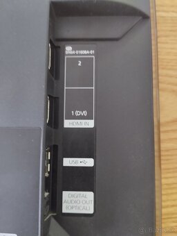 SAMSUNG 19" - 7