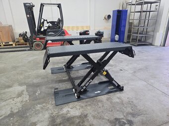 Mobilný nožnicový zdvihák 3T WEBER - 7