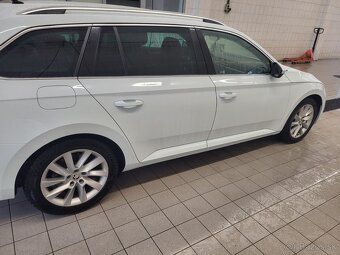 Predám Škoda Superb - 7