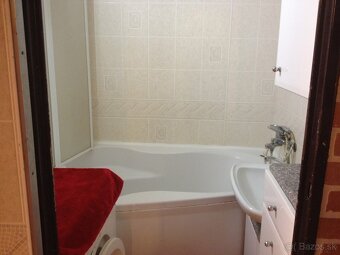 ✨ VOĽNÁ IZBA – IDEÁLNA PRE MLADÝCH v cene 290 € mesačne ✨ - 7