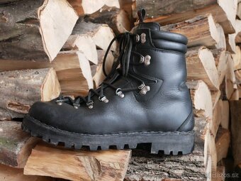 Makara - James Klasik vel. 45 - 7