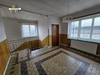 NA PREDAJ, Dvojpodlažný rodinný dom v obci Obeckov  s pozemk - 7