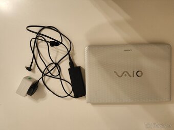 Sony Vaio i5/4Gb/500 Gb HDD - 7