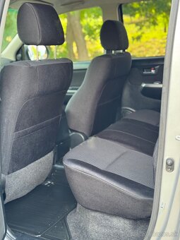 Toyota Hilux 3.0 - 7