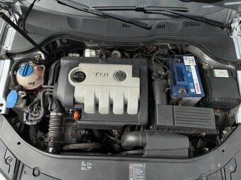 Volkswagen passat b6 2.0 TDI - 7