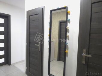 Moderný, zrekonštruovaný, kompletne zariadený byt v … - 7