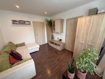 Exkluzívne APEX reality 2i. s balkón Za poštou HC, 59 m2 - 7