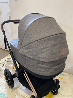 Kočík Cybex Priam Rosegold - Trojkombinácia - sivá farba - 7
