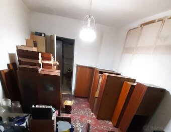 Darujem obývačkovú zostavu - skriňu - 7
