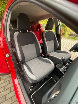 Toyota Yaris 1.5 benzín, r.v. 2020 – len 5 200 km, TOP stav - 7