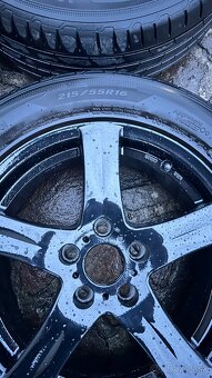 Elektróny so sadou pneu Hankook - 7