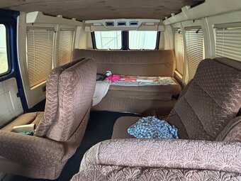 Chevy Van G20 - 7