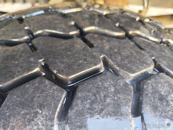 Zaberove kolesá 385/65 r22,5 - 7