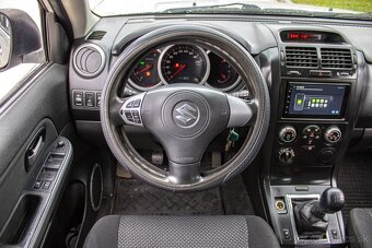 Suzuki Grand Vitara 1.9 DDiS JLX-A 5d - 7