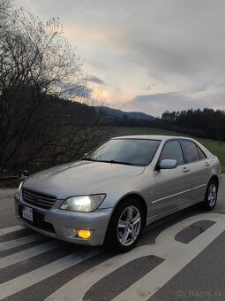 Lexus IS200 - 7