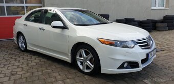 Honda Accord na nahradni dily 8g - 7