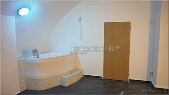 Prenájom komerčných priestorov 226 m2 - 7