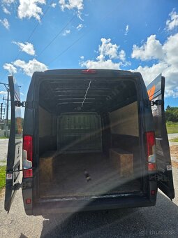 Predám Peugeot Boxer 2.2 HDi 130k L4H2 - 7
