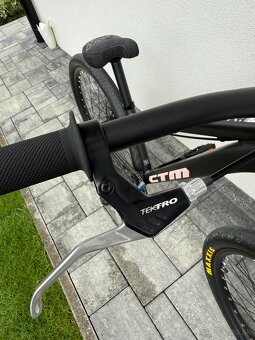 CTM Dirtking čierna perleť - 7