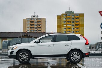 Volvo XC60 D5 (151kW) AWD Momentum Geartronic - 7