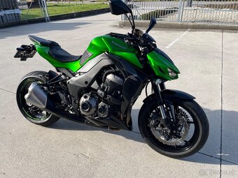 Kawasaki Z1000 - 7