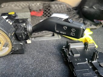 Podvolantova RJ a packy Passat B6 - 7