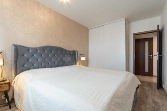 PRENÁJOM - MODERNE ZARIADENÝ 3 IZB BYT s LOGGIOU, ČORDÁKOVA, - 7