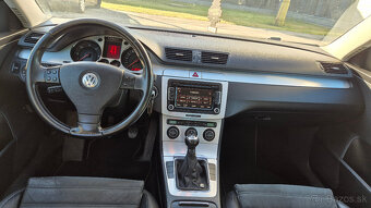 Volkswagen Passat 2.0 TDI Highline - 7