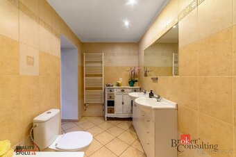 4-izbový rodinný dom s vínnou pivnicou, Rača, Stupavská ul., - 7