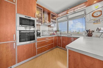 HALO reality - Prenájom, štvorizbový byt Bratislava Staré Me - 7