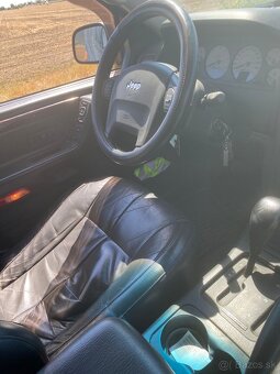 Jeep Grand Cherokee 2,7 - 7