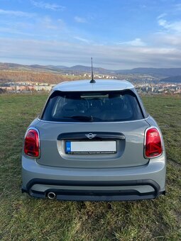 MINI Cooper 1.5 benzín 100 kw Automat 2023 - 7