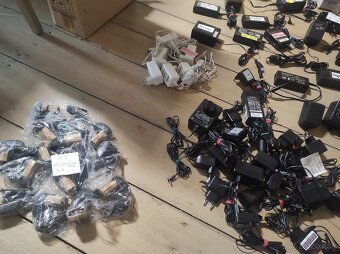 Adaptéry transformátory - 7