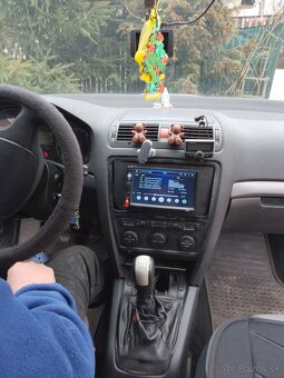 Škoda Octavia2 combi - 7