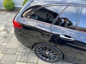 Mercedes-AMG C 63 Kombi | 4.0 V8 Biturbo | 476 koní | - 7