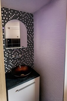 Rodinný dom s pozemkom 1090m2 / Nitrica - 7