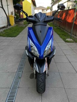 Predám skuter Maxon 125 - 7
