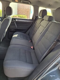 Volkswagen Touareg 2.5 - 7