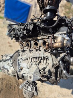 Predám kompletný motor 2.0TDi BMW /Automatická prevodovka - 7