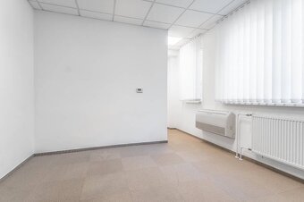 Babony TRE I 4i priestor/aparmán na Námestí Martina Benku, B - 7