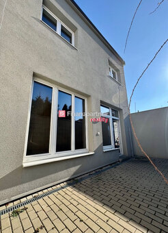 NOVINKA - Rodinný dom Piešťany Bratislavská ul. - 3 samostat - 7