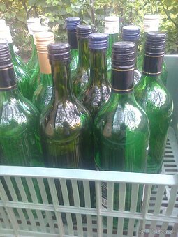 Bandasky , vedierka , poháre, rebrík.... - 7