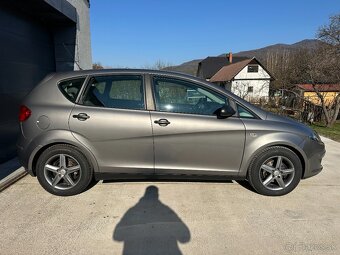 Seat Altea 1.6i Reference r.v 2008 - 7