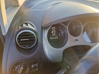 Predám Seat Altea xl 2.0 TDi - 7