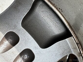 OZ Opera II 8,5J R18 5x120 - 7