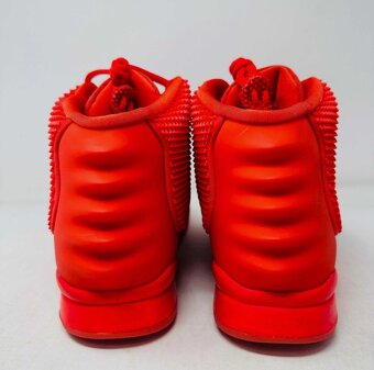 Nike air yeezy 2 red october - 7